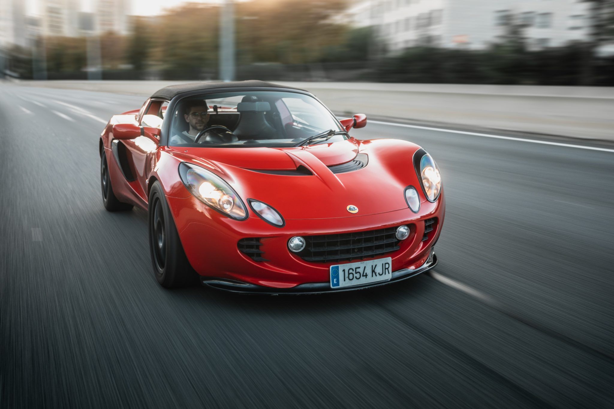 LOTUS Elise